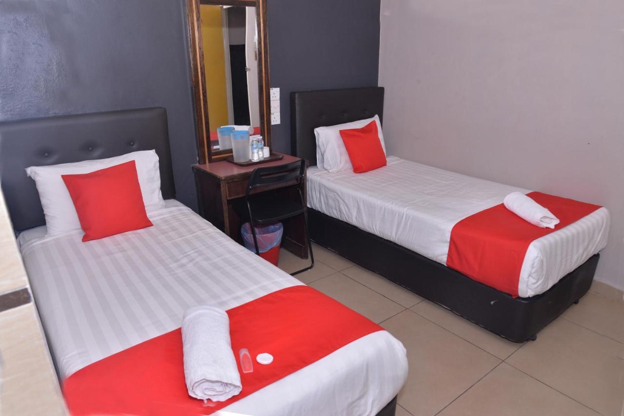 Nice Stay Hotel Raub Exteriör bild